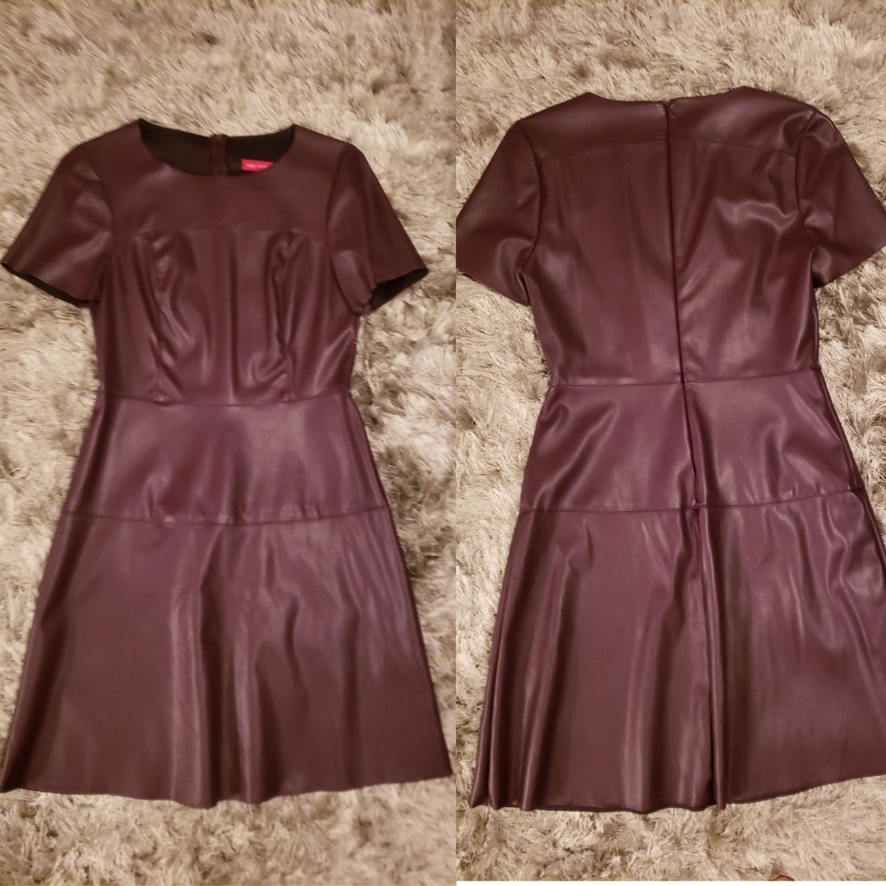 Saks 5 Avenue Size Small "Leather" Dress